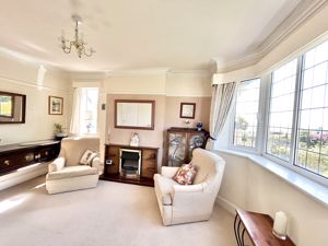 Photo 6- click for photo gallery